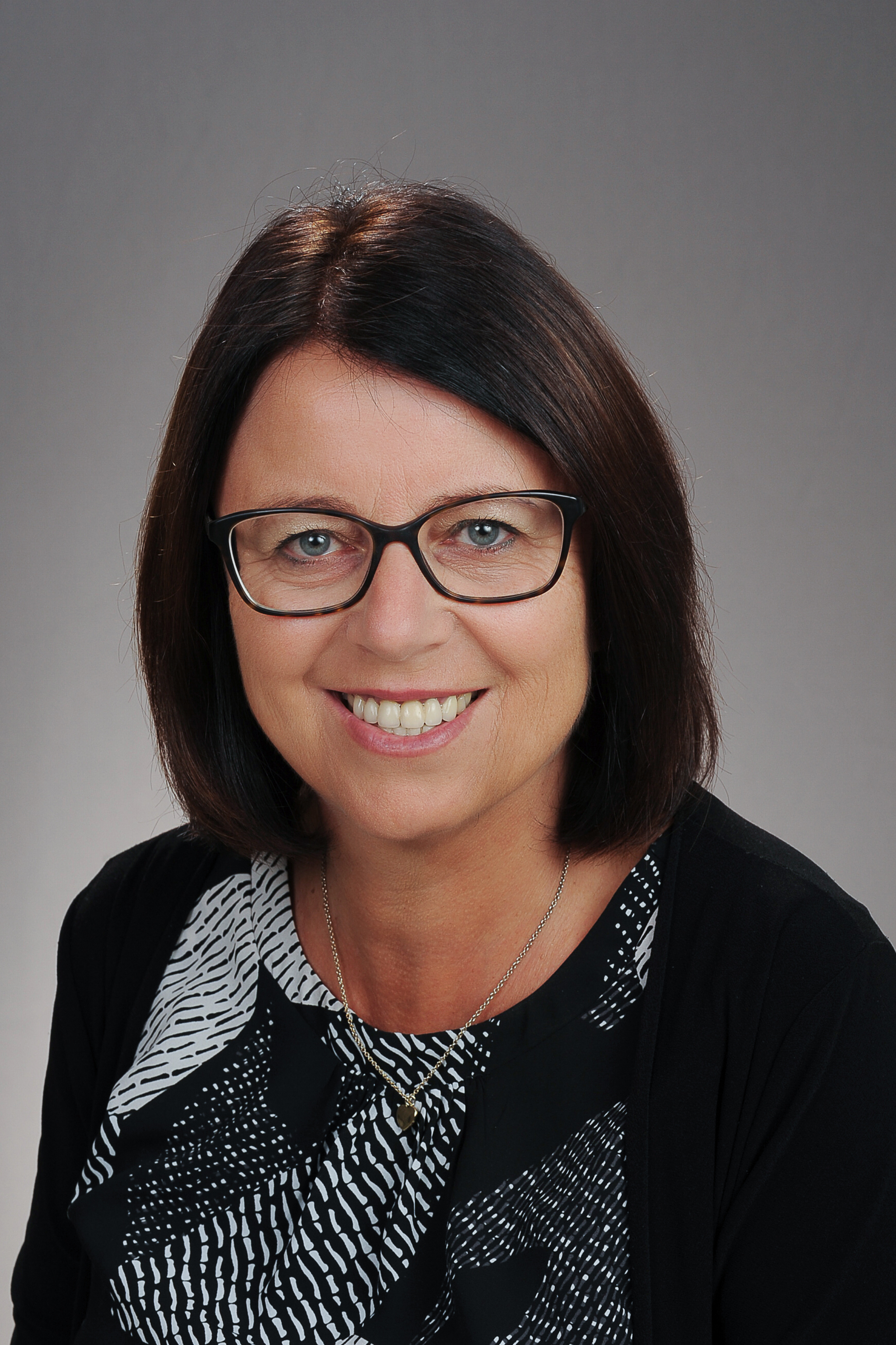 SR a.d. MS Dipl.-Päd. Gabriele Fellinger