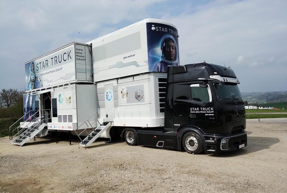 Drittklässler erobern den Star Truck