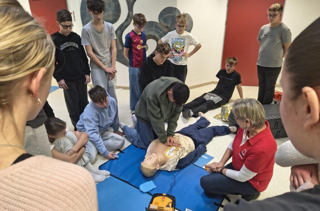 Erste Hilfe Kurs für Viertklässler